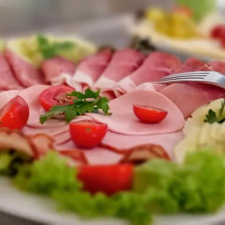 Berghotel Heiligenberg 3*